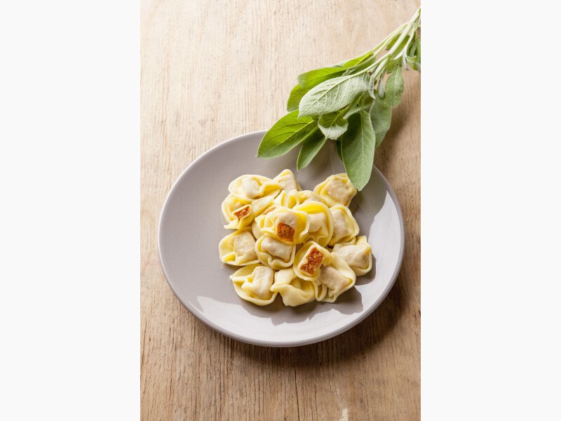 1-39-206214 Tortelloni_Bolognese